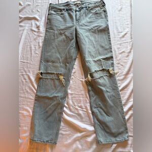 Abercrombie Mid Rise 90s Straight Distressed Jean
